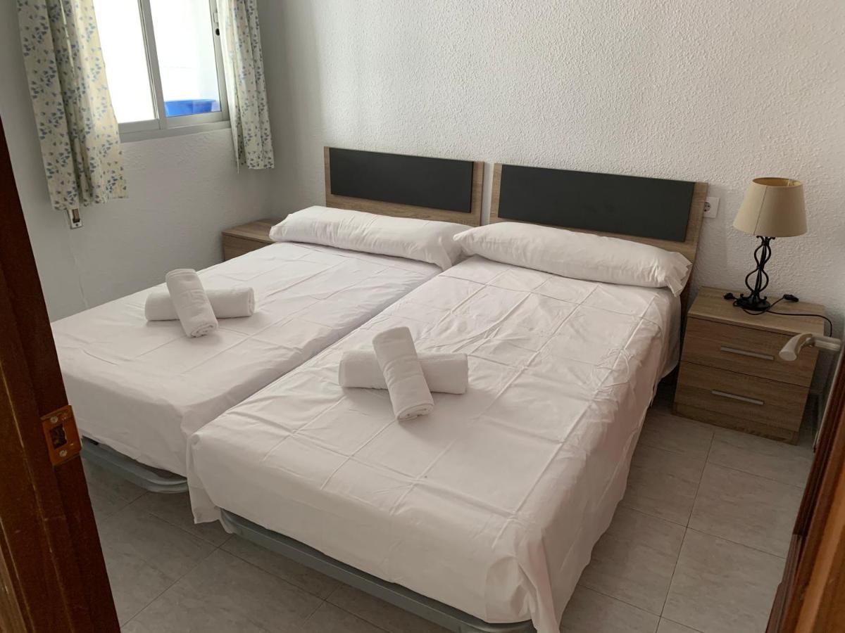 Service Apart Lazaro - Apartamentos Aguamarina 13 칼페 외부 사진